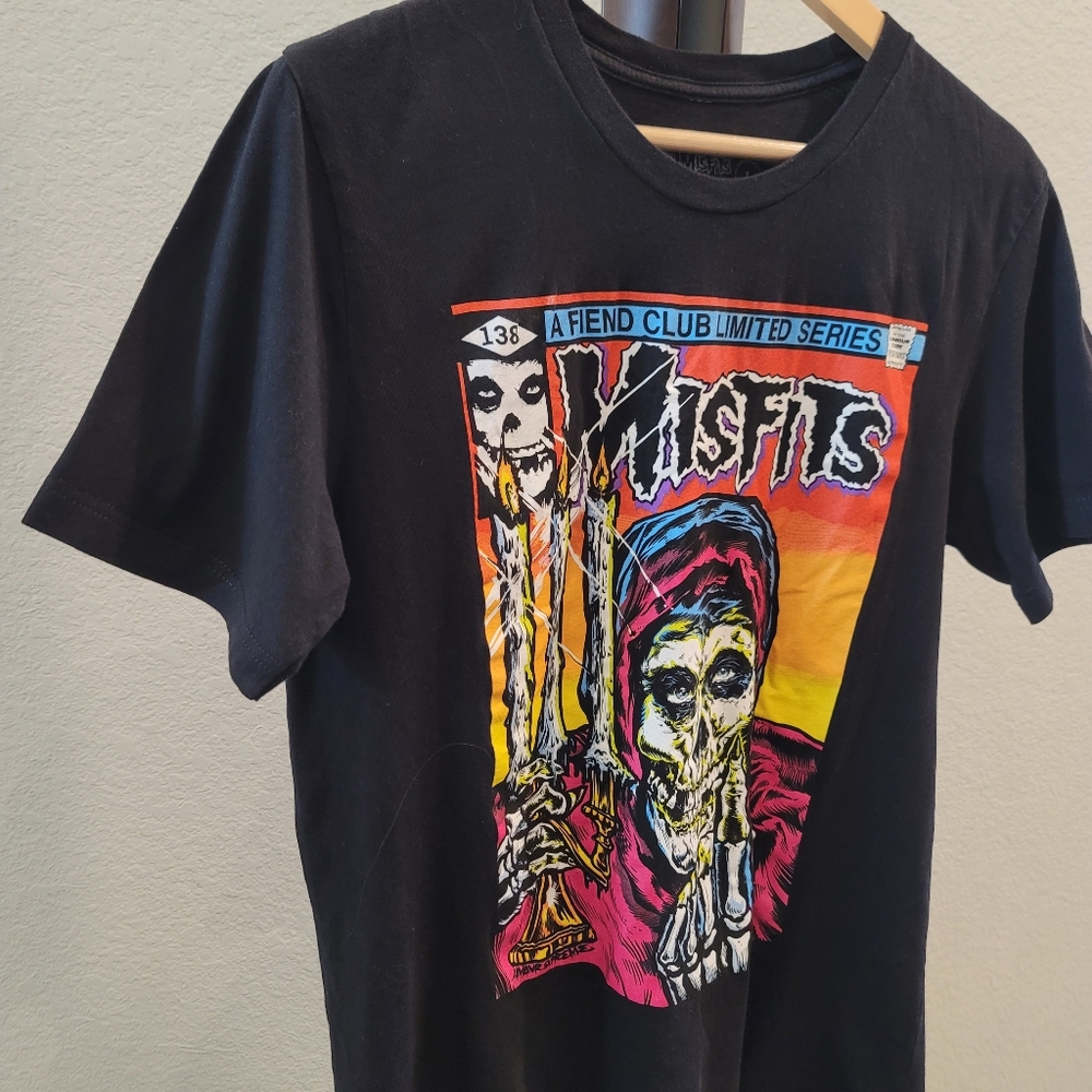 Rare Hot Misfit Cotton T-Shirt Size L - Picture 5 of 7